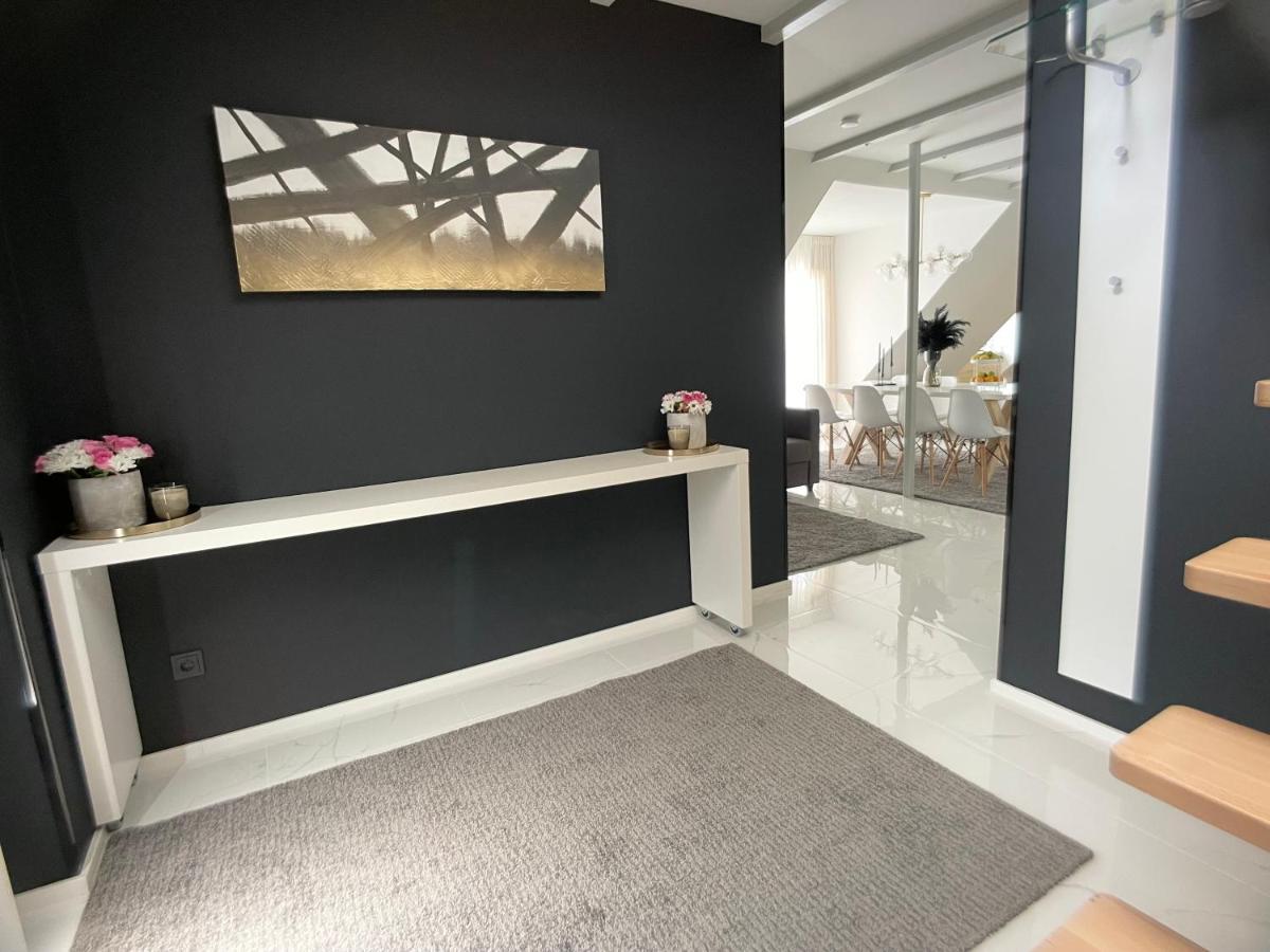 M-Style 04 Apartment Mit Balkon Und Gasgrill, 24H Self-Check-In, Free Parking, Netflix Nuremberg Extérieur photo