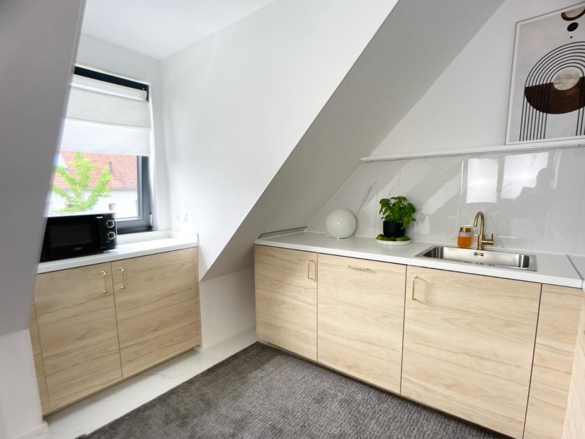 M-Style 04 Apartment Mit Balkon Und Gasgrill, 24H Self-Check-In, Free Parking, Netflix Nuremberg Extérieur photo