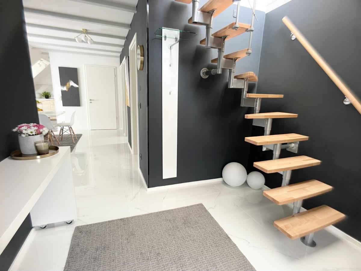 M-Style 04 Apartment Mit Balkon Und Gasgrill, 24H Self-Check-In, Free Parking, Netflix Nuremberg Extérieur photo