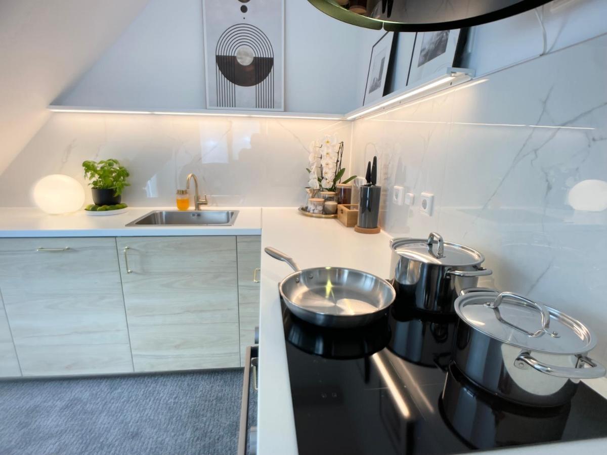 M-Style 04 Apartment Mit Balkon Und Gasgrill, 24H Self-Check-In, Free Parking, Netflix Nuremberg Extérieur photo
