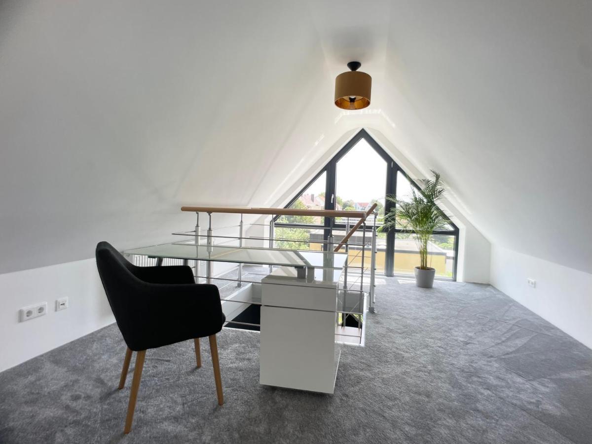 M-Style 04 Apartment Mit Balkon Und Gasgrill, 24H Self-Check-In, Free Parking, Netflix Nuremberg Extérieur photo